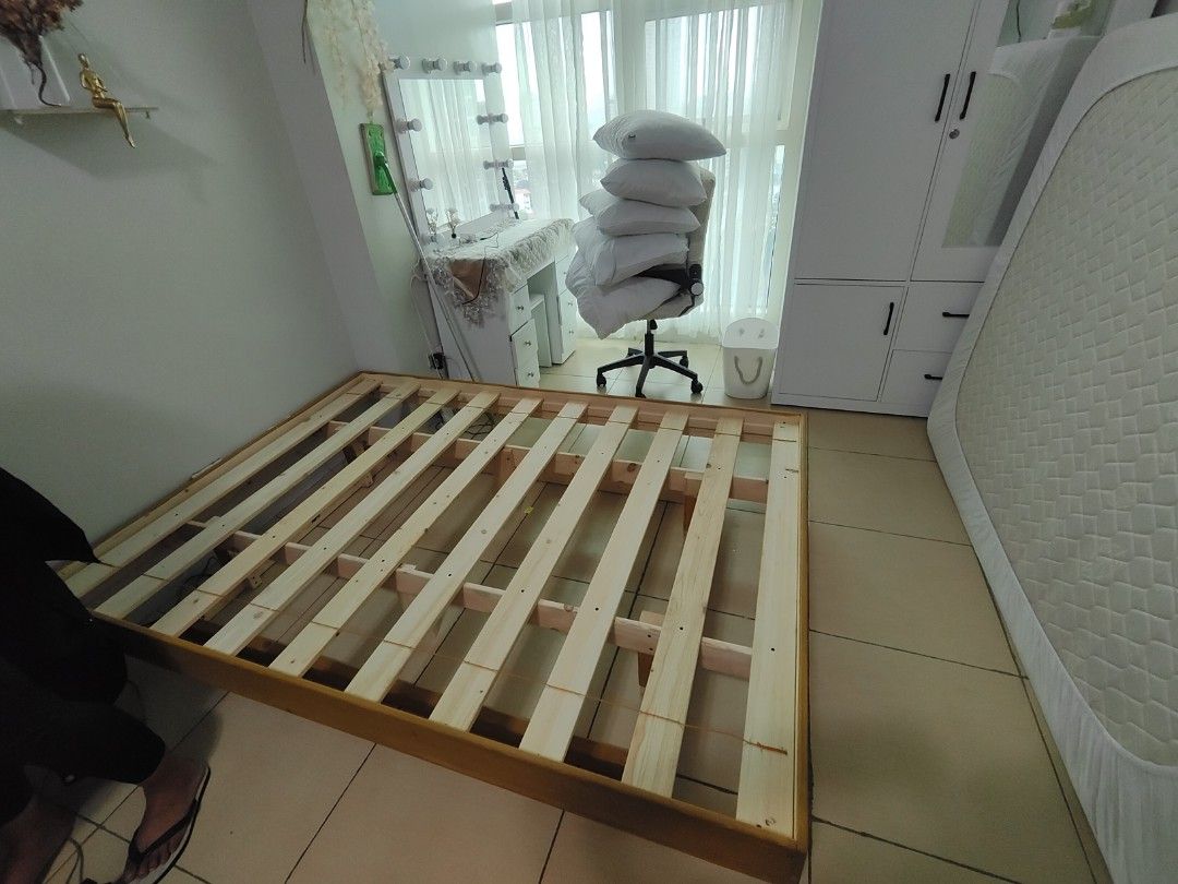 Floating bed no headboard (Category: Bed Frames & Mattresses) located in General Trias. Submitted by jameswoodlike (Listing ID 1411497430, Image 2). Description: floating bed no headboard new year promo sale made to order all sizes available pm for faster transaction direct manufacturer here 0-nine-0-six-2-two-4-six-2-seven-8.