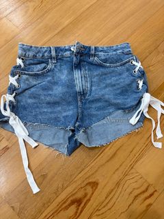 (Category: ) located in . Submitted by rachy28 (Listing ID 1411519338, Image 1). Description: .