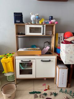 (Category: ) located in . Submitted by 398_0318 (Listing ID 1411524712, Image 1). Description: .