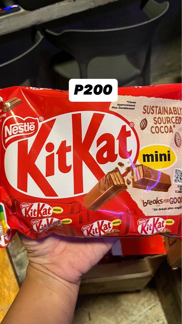 KitKat Mini Chocolate (Category: Other Food & Drinks) located in Manila. Submitted by axlerhys (Listing ID 1411498955, Image 2). Description: - KitKat Mini chocolate bars pack - Contains multiple individually wrapped mini bars - Made with sustainably sourced cocoa - Price: P200.
