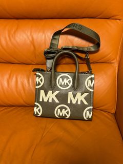 （分類：）位於 。 由 carkey 提交（商品編號 1411533386，圖片 1）。簡介： 。