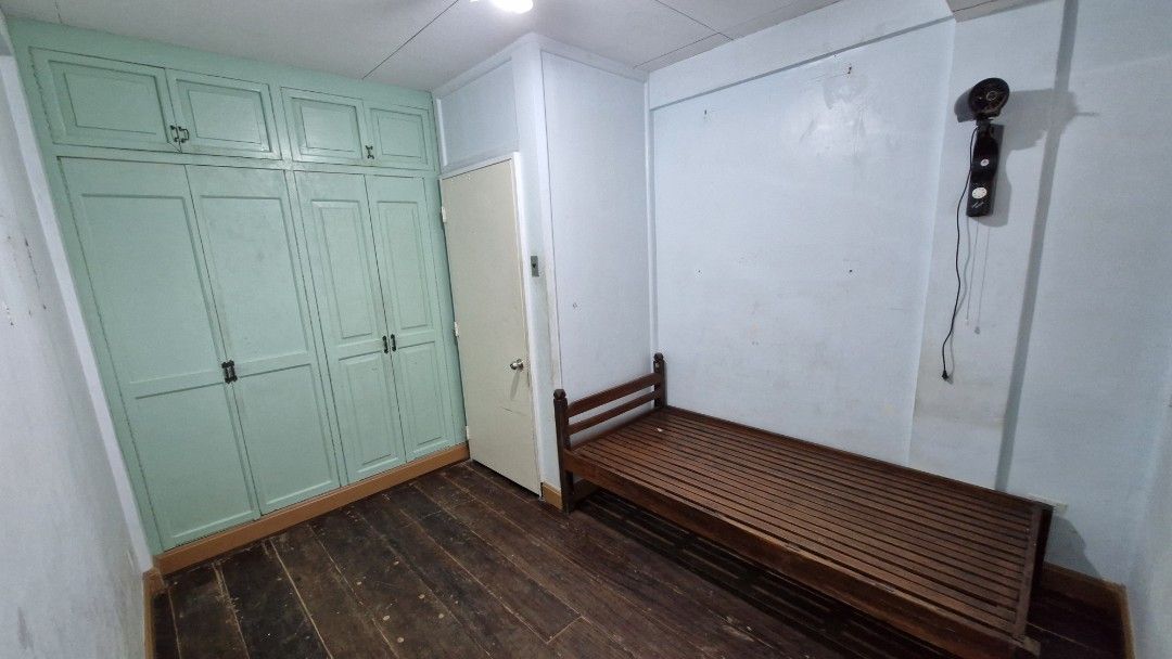 Room for rent (Category: Room Rentals) located in Quezon City. Submitted by declttermum (Listing ID 1411517649, Image 1). Description: ROOMS FOR RENT🏠 9sqm/11sqm Good for 1-2pax 2 Rooms available 1 month advance + 1 month deposit thru PDC ______ FEATURES: *corner lot house location *can park motorcycle at the eskinita side *shared bathroom, kitchen and dining area *gated village ______ BEDROOM 1 (9sqm) *with built-in cabinet good for 2 pax *with