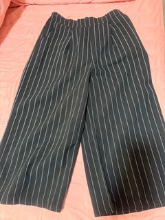 (Category: ) located in . Submitted by only4you (Listing ID 1411530845, Image 1). Description: .