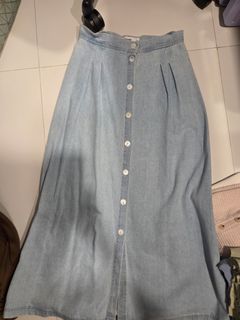 (Category: ) located in . Submitted by dessertlover59 (Listing ID 1411455717, Image 1). Description: .