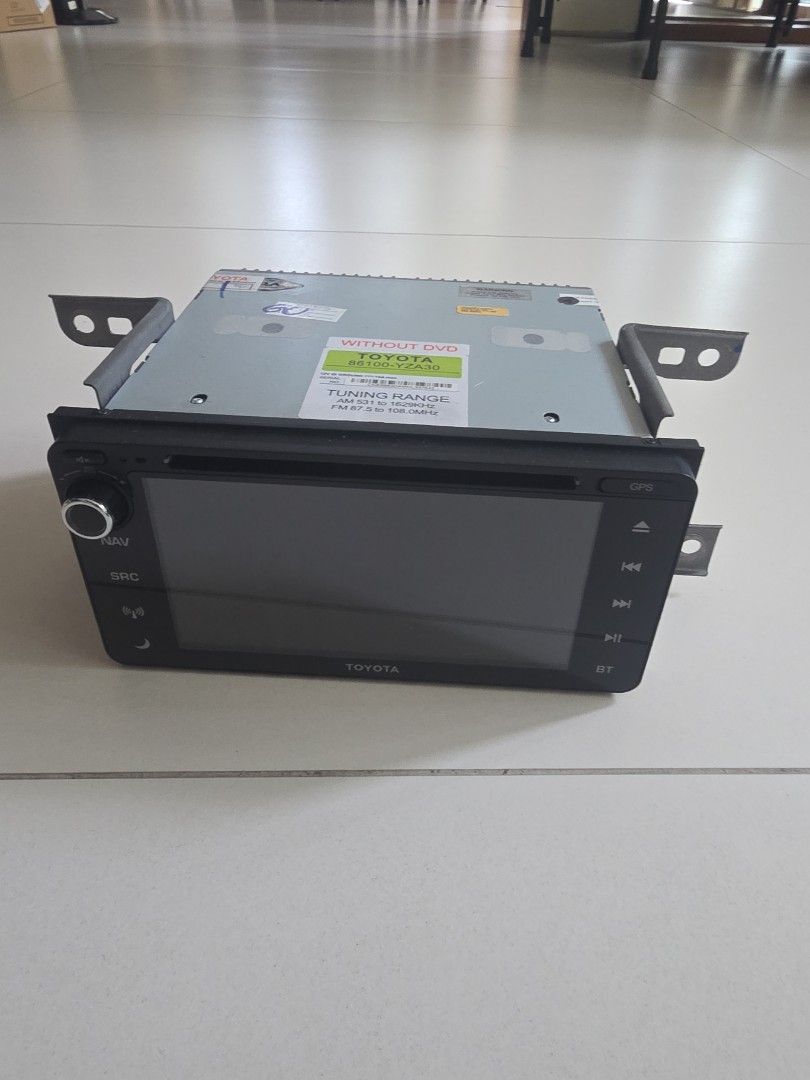 Toyota 2018 Head Unit (Category: Audio, Video, Alarm and other Electronic Accessories) located in Quezon City. Submitted by carou22290 (Listing ID 1411481833, Image 1). Description: touch screen unresponsive.