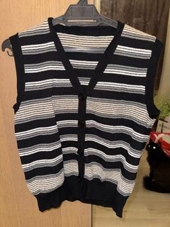 (Category: ) located in . Submitted by shopwithmjj (Listing ID 1411584004, Image 1). Description: .