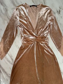 Zara velvet For Sale | Dresses | Carousell Singapore