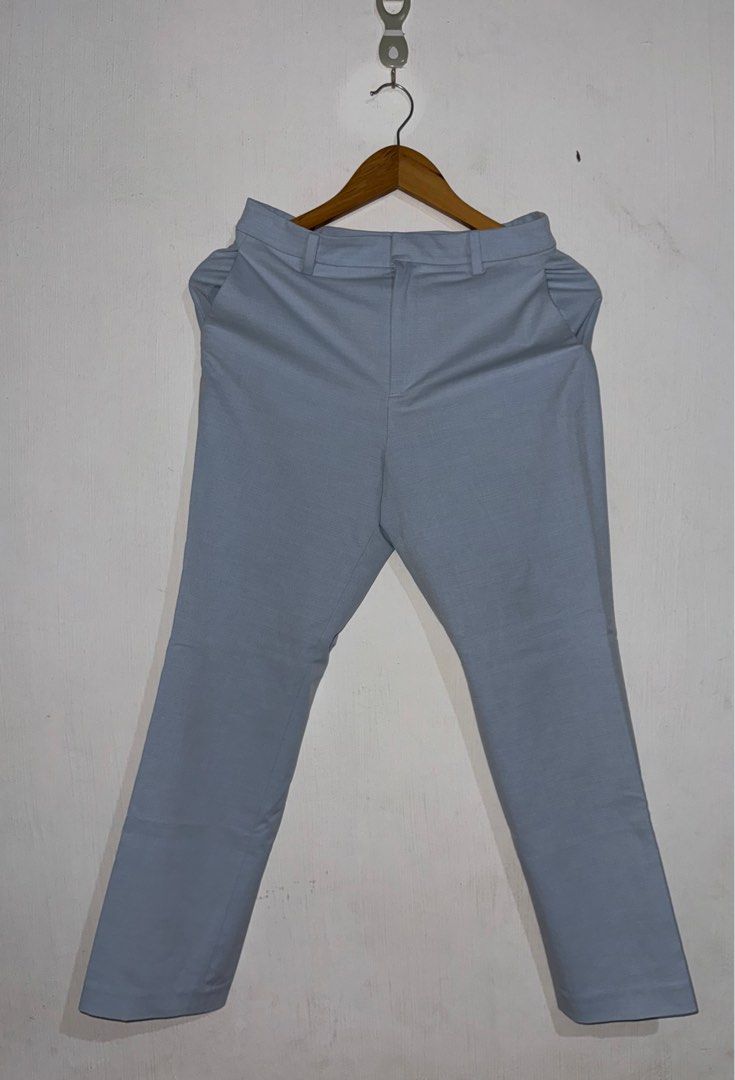 2 Uniqlo pants + 1 black sheep (Category: Jeans) located in Jovellar. Submitted by bbrycenq (Listing ID 1411732593, Image 1). Description: .