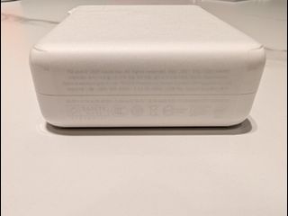 由 lee__c (刊登 ID 1411619260，圖片 1) 提交，位於 的 (類別：)，說明：。