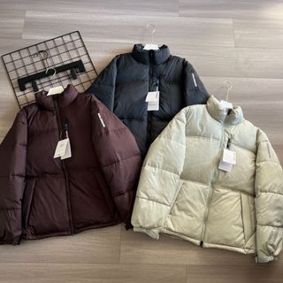(Category: ) located in . Submitted by fashion.luxe (Listing ID 1411695846, Image 1). Description: .