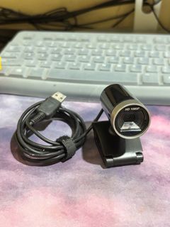(Category: ) located in . Submitted by enceysperfume (Listing ID 1411698296, Image 1). Description: .