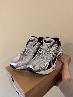 （分類：）位於 。 由 zachxstuff 提交（商品編號 1411673808，圖片 1）。簡介： 。