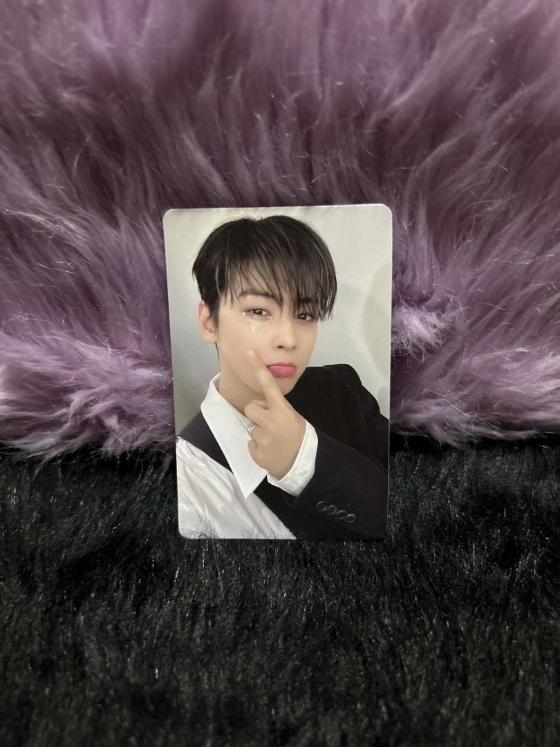 ASTRO Cha Eunwoo All Yours Photocards (Category: K-Wave Merchandise) located in Caloocan City. Submitted by dbeel (Listing ID 1411727830, Image 3). Description: Photocards are sold INDIVIDUALLY for 150 ea..