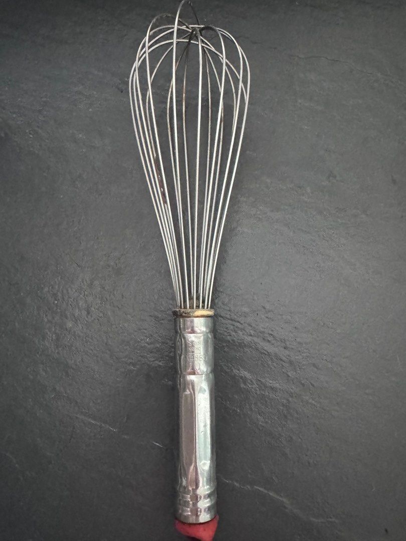 Bake mixer (Category: Bakeware) located in Quezon City. Submitted by prelovedsaleitems (Listing ID 1411642636, Image 2). Description: .