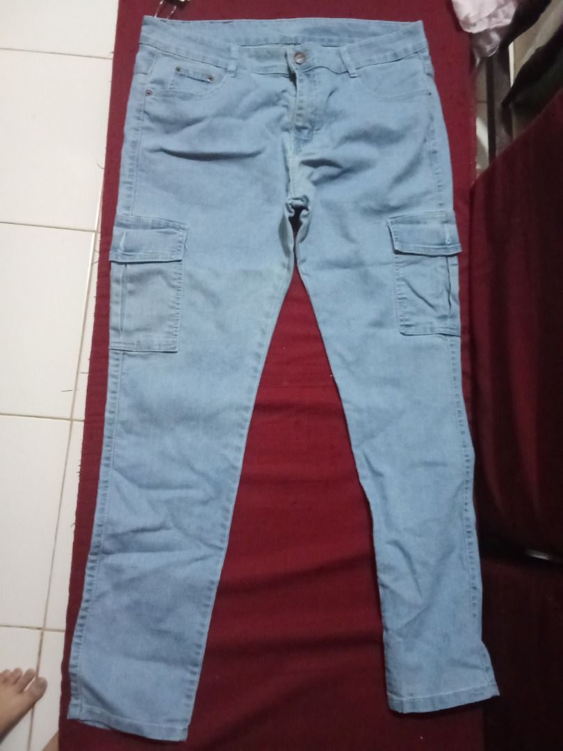 Black Ox Cargo Jeans - Size 36 (Category: Jeans) located in Quezon City. Submitted by warmz (Listing ID 1411773603, Image 1). Description: Never been used With tags RFS: di bagay sa mga blouses ko MOP: gcash.