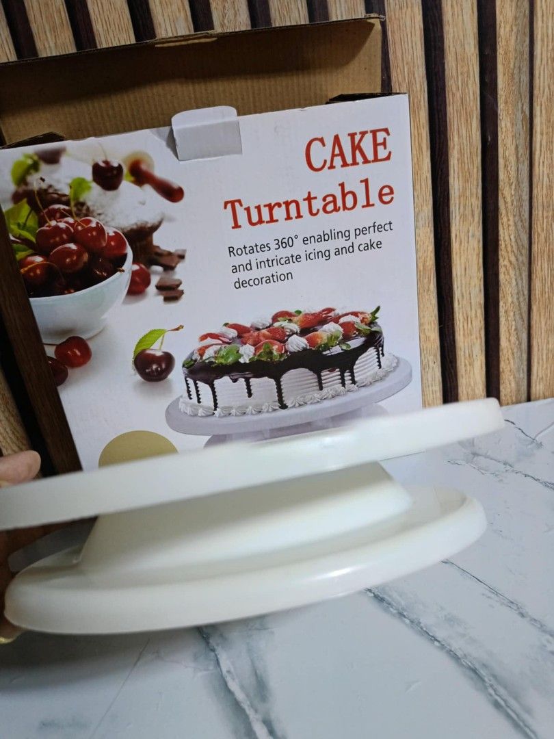 cake stand 28cm (Category: Bakeware) located in Manila. Submitted by yzcartph (Listing ID 1411779059, Image 2). Description: .