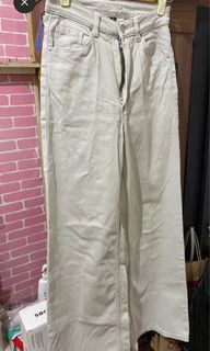 (Kategori: ) berada di . Dikirim oleh zeca_ (ID iklan 1411618205, Gambar 1). Deskripsi: .