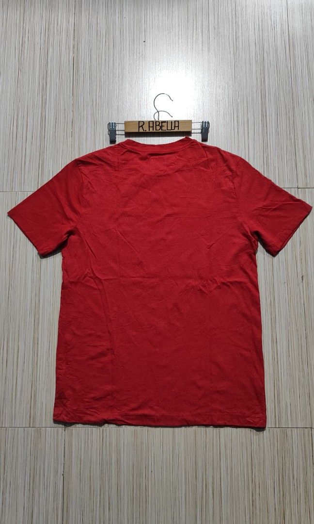 CHAMPION CLASSIC SCRIPT LOGO (Category: Tshirts & Polo Shirts ) located in Manila. Submitted by rumarabe (Listing ID 1411710482, Image 2). Description: PTPA. THANK YOU CHAMPION CLASSIC SCRIPT LOGO SHIRT COMPLETE TAGS SIZE: SMALL ON TAG CAN FIT MEDIUM FRAME DIMES: WIDTH 20.5 LENGTH 28.5 IN EXCELLENT TO GOOD AS NEW CONDITION BICOL LOCATION DM FOR INTERESTED 📩.