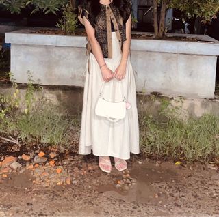 (Kategori: ) berada di . Dikirim oleh neygoodtime (ID iklan 1411658461, Gambar 1). Deskripsi: .