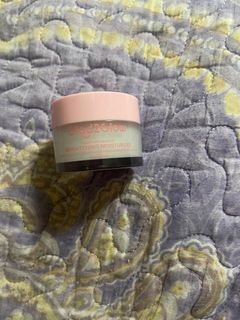 (Category: ) located in . Submitted by winterthrift (Listing ID 1411656458, Image 1). Description: .
