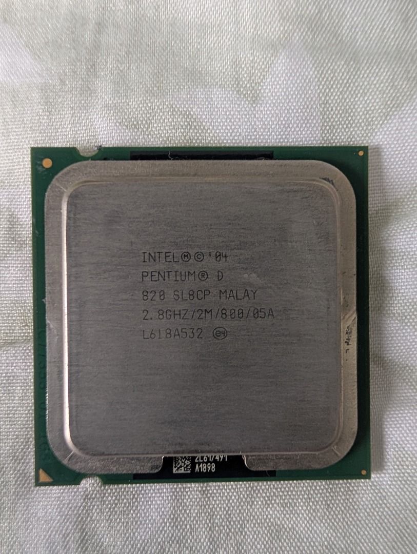 Intel Pentium D 820 CPU65075737727361111