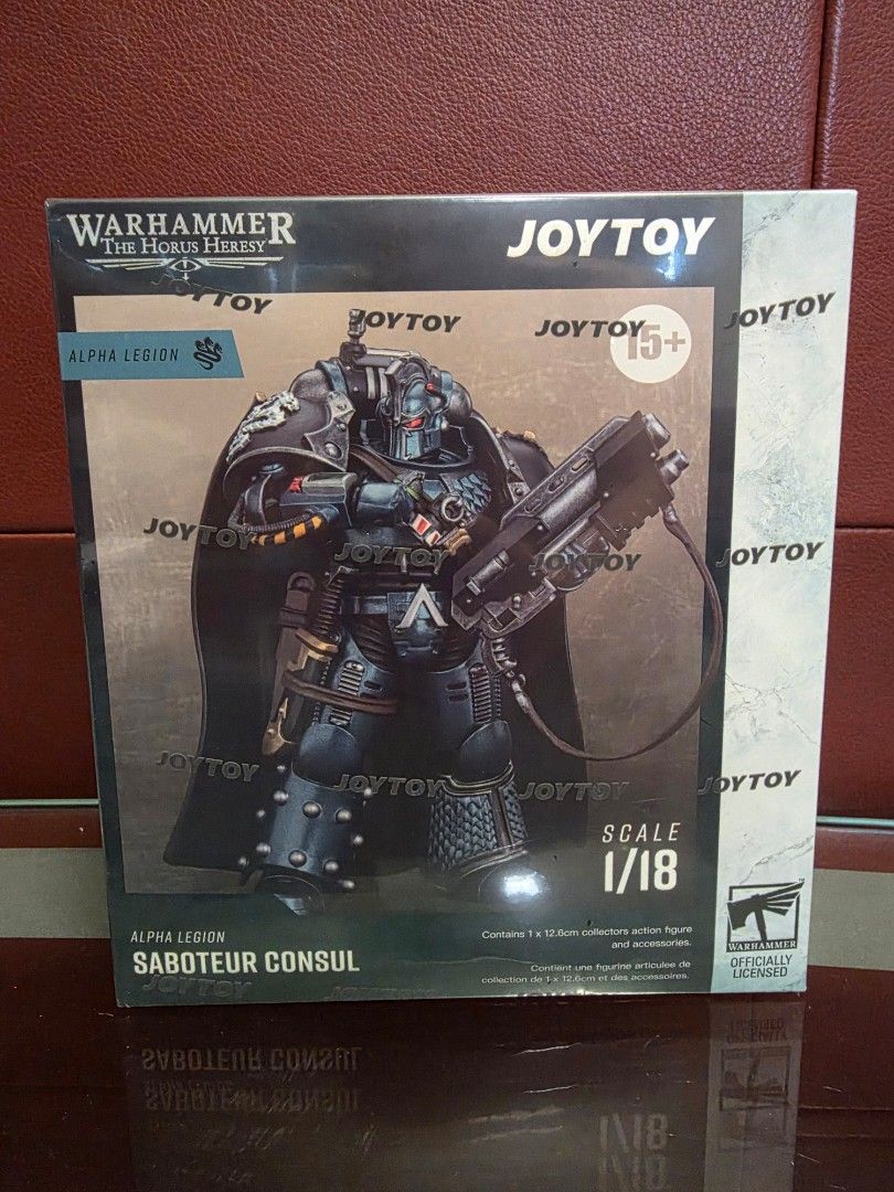 JOYTOY Warhammer 40k Alpha Legion Saboteur Consul Actionfigur 1:18 – Sammlerfigur Mit Zubehör