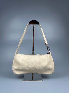 WOMEN’S COLLECTION Collection item 2