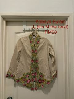 (Category: ) located in . Submitted by Faanaan (Listing ID 1411719606, Image 1). Description: .
