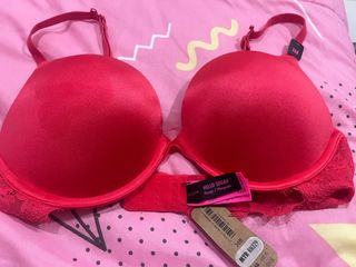 (Category: ) located in . Submitted by alia_man (Listing ID 1411678478, Image 1). Description: .
