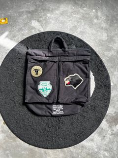 (Category: ) located in . Submitted by brandbundlemalaysia (Listing ID 1411624939, Image 1). Description: .