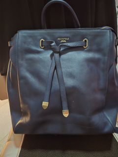 (Category: ) located in . Submitted by thrift.and.find (Listing ID 1411761263, Image 1). Description: .