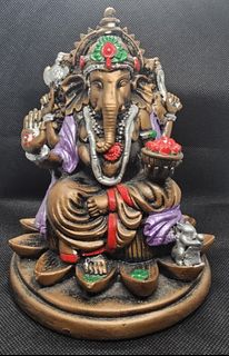(Category: ) located in . Submitted by kooncollector (Listing ID 1411753433, Image 1). Description: .