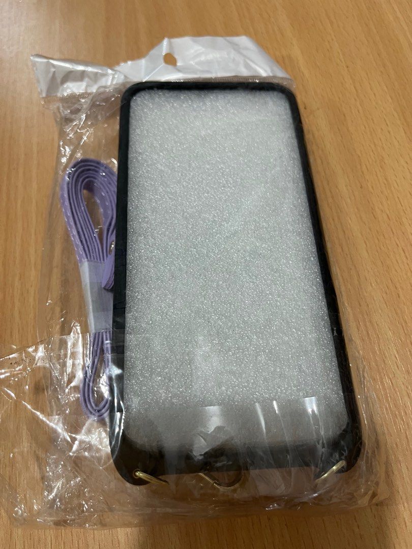 Pixel 8 (Category: Cases & Sleeves) located in San Fernando. Submitted by japansurpluselyu (Listing ID 1411771556, Image 2). Description: .