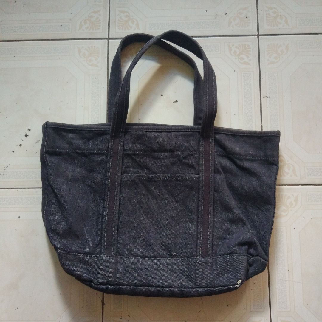 Porter Denim Tote Bag (Category: Luxury Bags & Wallets) located in Pasay City. Submitted by denimdude.ph (Listing ID 1411697745, Image 2). Description: made in Japan scratches, last pic.