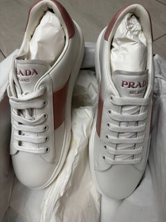 (Category: ) located in . Submitted by lobang_sg (Listing ID 1411722593, Image 1). Description: .