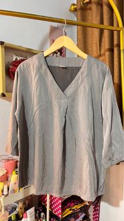 (Kategori: ) berada di . Dikirim oleh preloved_bydevv (ID iklan 1411746866, Gambar 1). Deskripsi: .