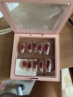 (Category: ) located in . Submitted by ramyeonine (Listing ID 1411680540, Image 1). Description: .