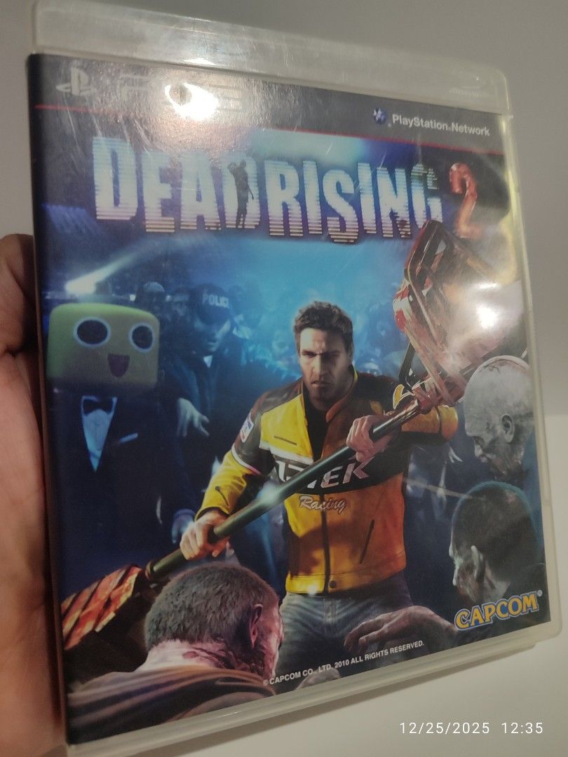 PS3 - Dead Rising 2 (PRE-LOVED) "R3" (Category: PlayStation) located in Mendez-Nunez. Submitted by sf2_gameshop (Listing ID 1411650004, Image 2). Description: PLEASE READ: CONDITION: Pre-owned item. Installed and tested working. Complete manuals, inserts and map. It has two game manuals (one English the other Chinese) . DLC code is untested if still valid. GENRE: Action-adventure MODE: Single-player REGION: 1 - US VOICE: English IN-GAME TEXT: Eng