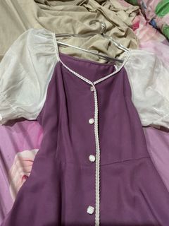 (Category: ) located in . Submitted by decluttersbyali (Listing ID 1411753891, Image 1). Description: .