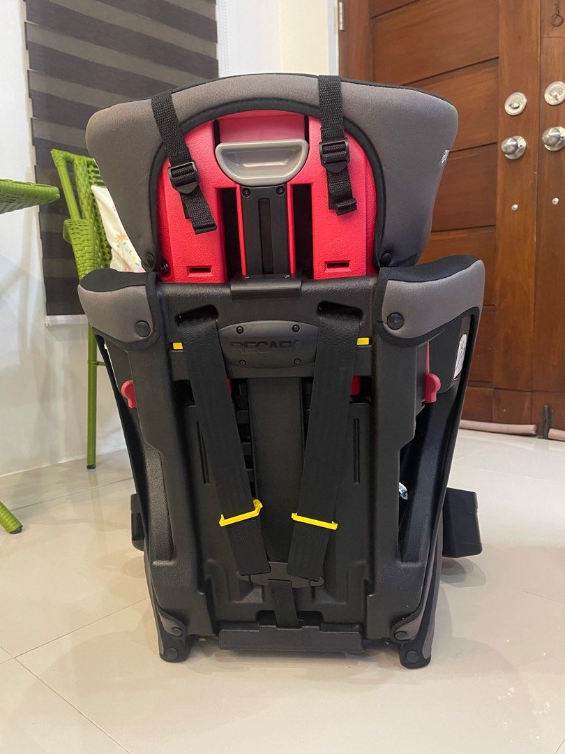 Recaro J1 Hero (Category: Car Seats) located in Baliuag. Submitted by livestar_fec965 (Listing ID 1411718105, Image 3). Description: Slightly used.