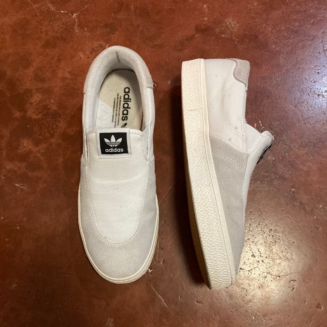 Stan Smith CS Slip-On Shoes (Category: Sneakers) located in Rizal. Submitted by sensorix___ (Listing ID 1411683311, Image 3). Description: Desc: Stan Smith CS Slip-On Shoes with Box / Size: 8 US Original Price: 4,300 Php (see image on photo album) to 2,300 Php .