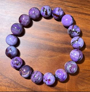 (Category: ) located in . Submitted by precious.stones (Listing ID 1411683271, Image 1). Description: .