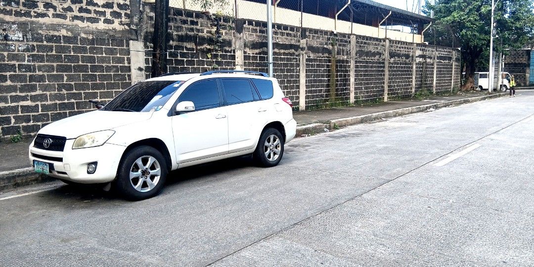 Toyota Rav4 75Tkm 4x2 matic Auto (Category: Used Cars) located in Mandaluyong City. Submitted by josjr (Listing ID 1384401891, Image 2). Description: 2010 Toyota Rav4 1st owned 2.0 liter gasoline 5 seater super cold aircon no accident "lata" not flooded nakamichi stereo w back up camera good running condition 2 sets of keys fast break price buy and sell original 75Tkm serious buyer only no last price inquiry actual negotiations only need painting