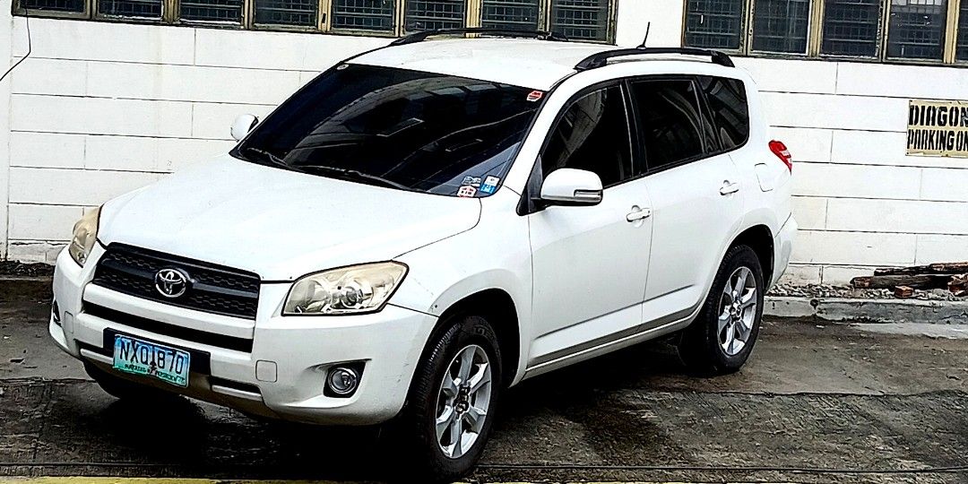 Toyota Rav4 75Tkm 4x2 matic Auto (Category: Used Cars) located in Mandaluyong City. Submitted by josjr (Listing ID 1384401891, Image 1). Description: 2010 Toyota Rav4 1st owned 2.0 liter gasoline 5 seater super cold aircon no accident "lata" not flooded nakamichi stereo w back up camera good running condition 2 sets of keys fast break price buy and sell original 75Tkm serious buyer only no last price inquiry actual negotiations only need painting