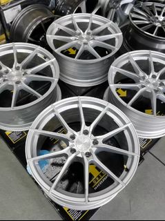 (Category: ) located in . Submitted by forged.wheel.factory (Listing ID 1411775852, Image 1). Description: .
