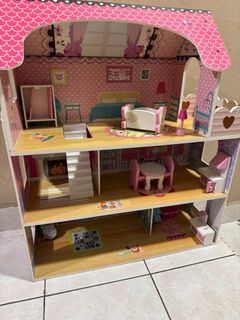 (Category: ) located in . Submitted by epira (Listing ID 1411653118, Image 1). Description: .