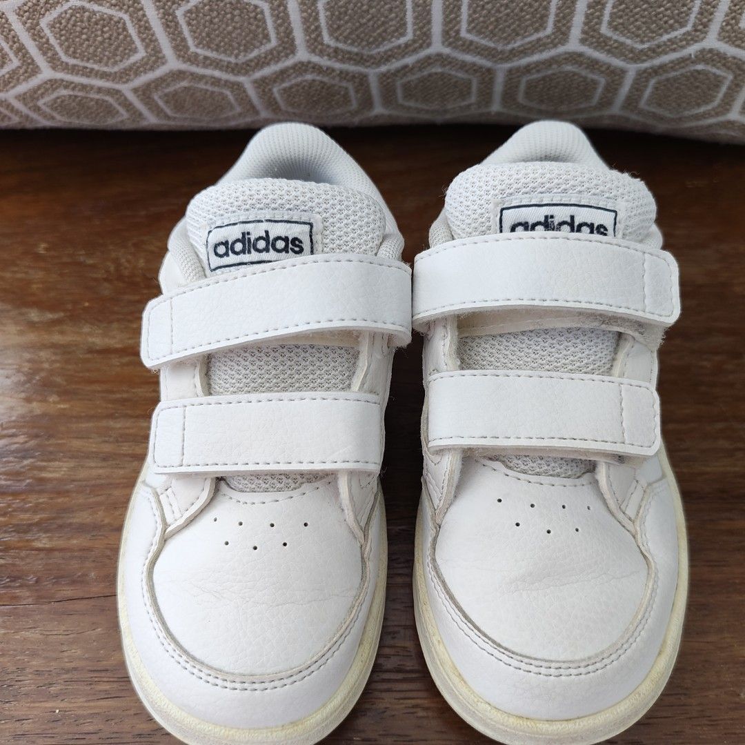 Adidas Kid's Shoes (Category: Babies & Kids Fashion) located in Imus. Submitted by decluttering_millennial (Listing ID 1411875382, Image 3). Description: Adidas shoes for kids Almost good as new, with minor yellowing on the soles RFS: Outgrown already.
