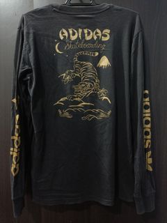 (Category: ) located in . Submitted by xtxbundlethrift (Listing ID 1411840839, Image 1). Description: .