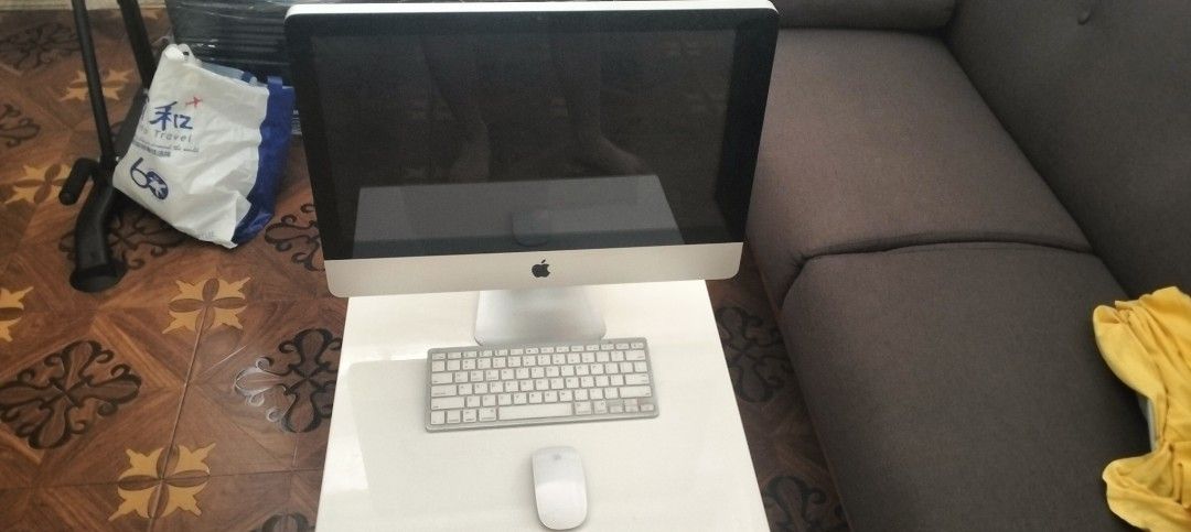 Apple iMac Desktop Computer65606040946563110