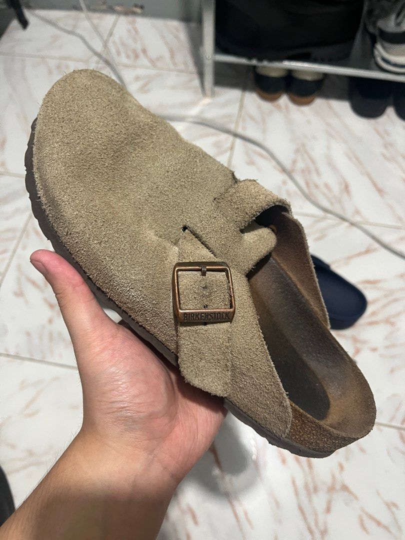 CLOGS BIRKENSTOCK & CROCS (ALL AUTHENTIC) (Category: Slippers & Slides) located in Las Pinas. Submitted by geardedteenagers (Listing ID 1411951911, Image 2). Description: Birks with box 2.5k slightly nego Birks and crocs navy blue well used SOLD black crocs worn once 1.5k Slightly nego feel free to dm for more detailed pics.
